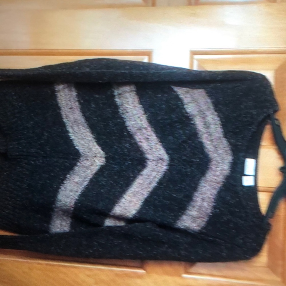 Cato Black And champagne Tweed sweater size medium